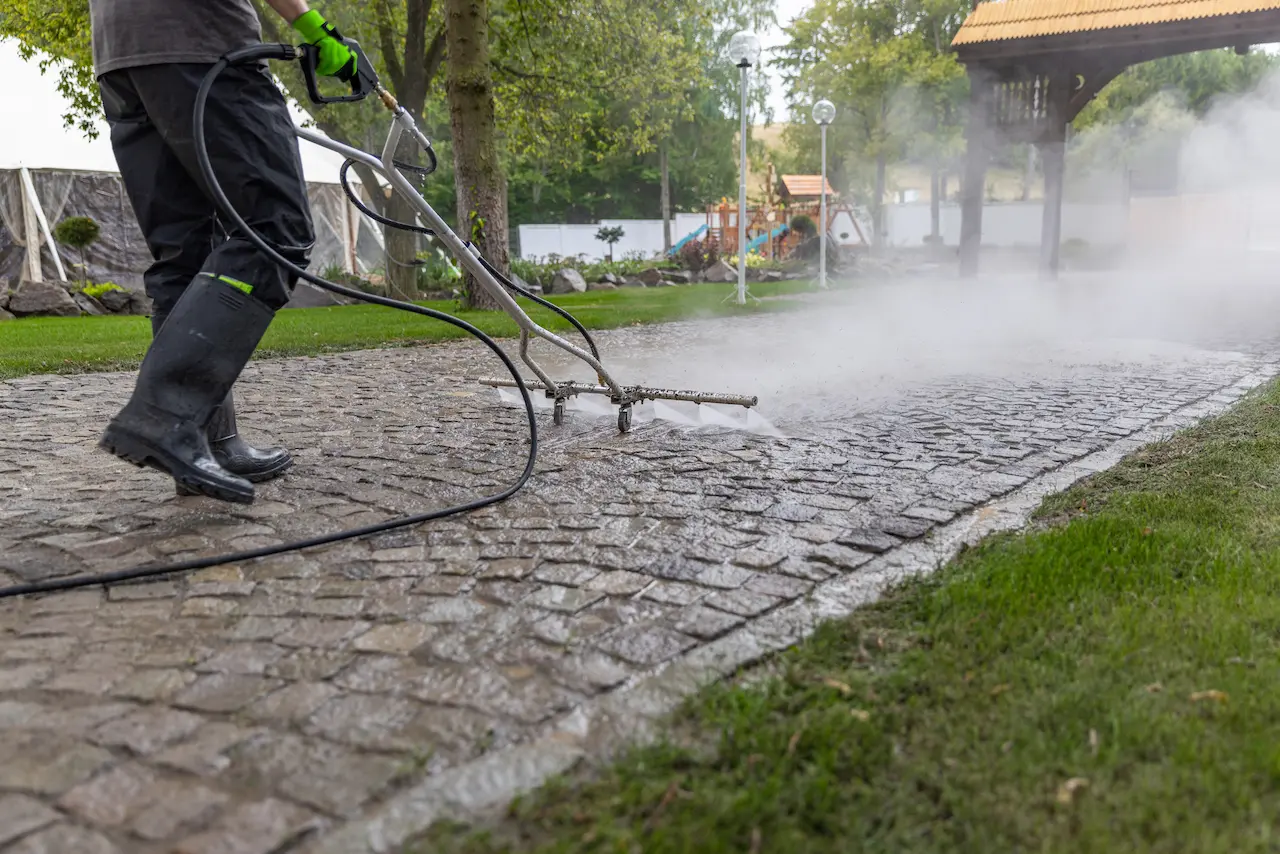 Professional Power Washing and Soft Wash in Connecticut